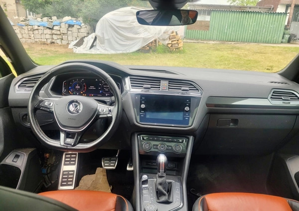 Volkswagen Tiguan cena 67900 przebieg: 123390, rok produkcji 2019 z Świebodzice małe 137